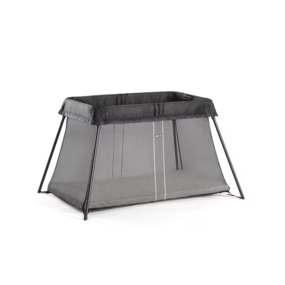 Baby Bjorn Travel Cot in black
