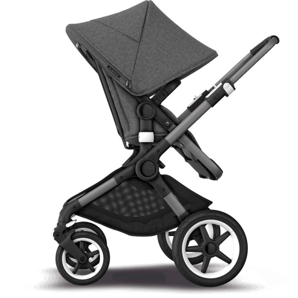 Side view of Bugaboo Fox buggy in grey mélange