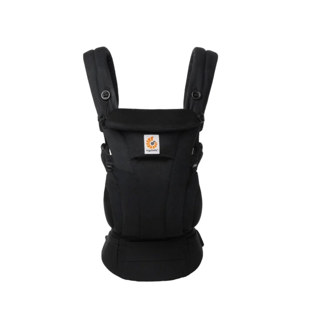 Ergobaby 360 Omni baby carrier in black, designed for comfort and versatility for parents and infants.