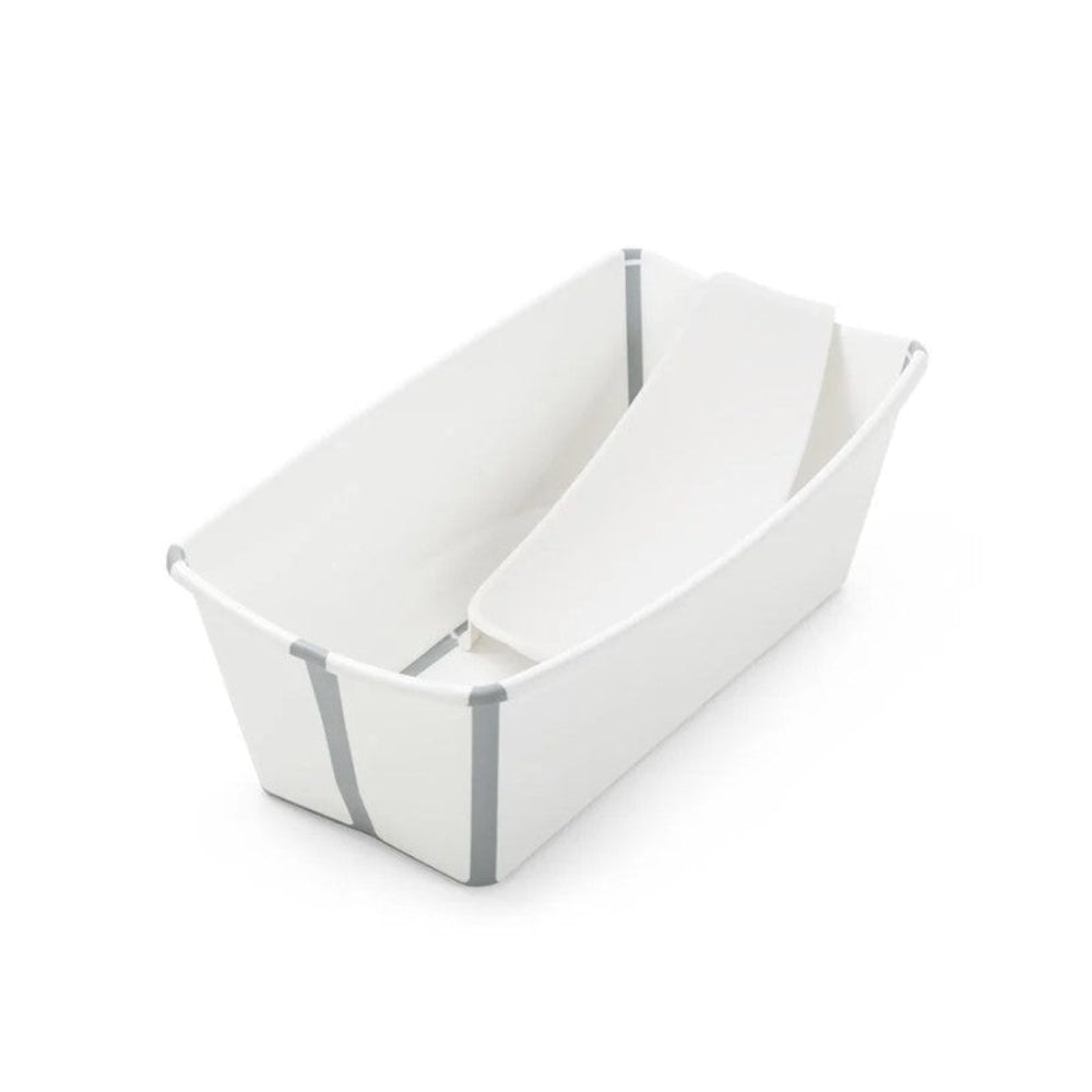 Stokke Flexi Bath with Newborn support in it