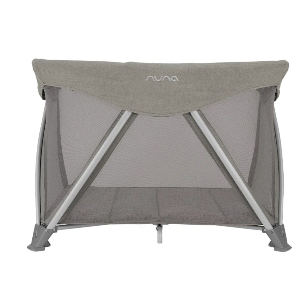 The Nuna Sena Aire in grey front